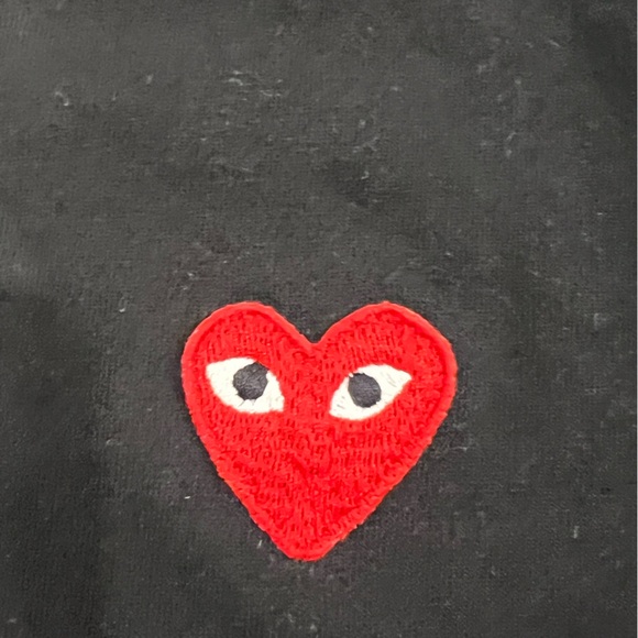 COMME des GARÇONS PLAY Black Heart T-Shirt - Picture 6 of 7